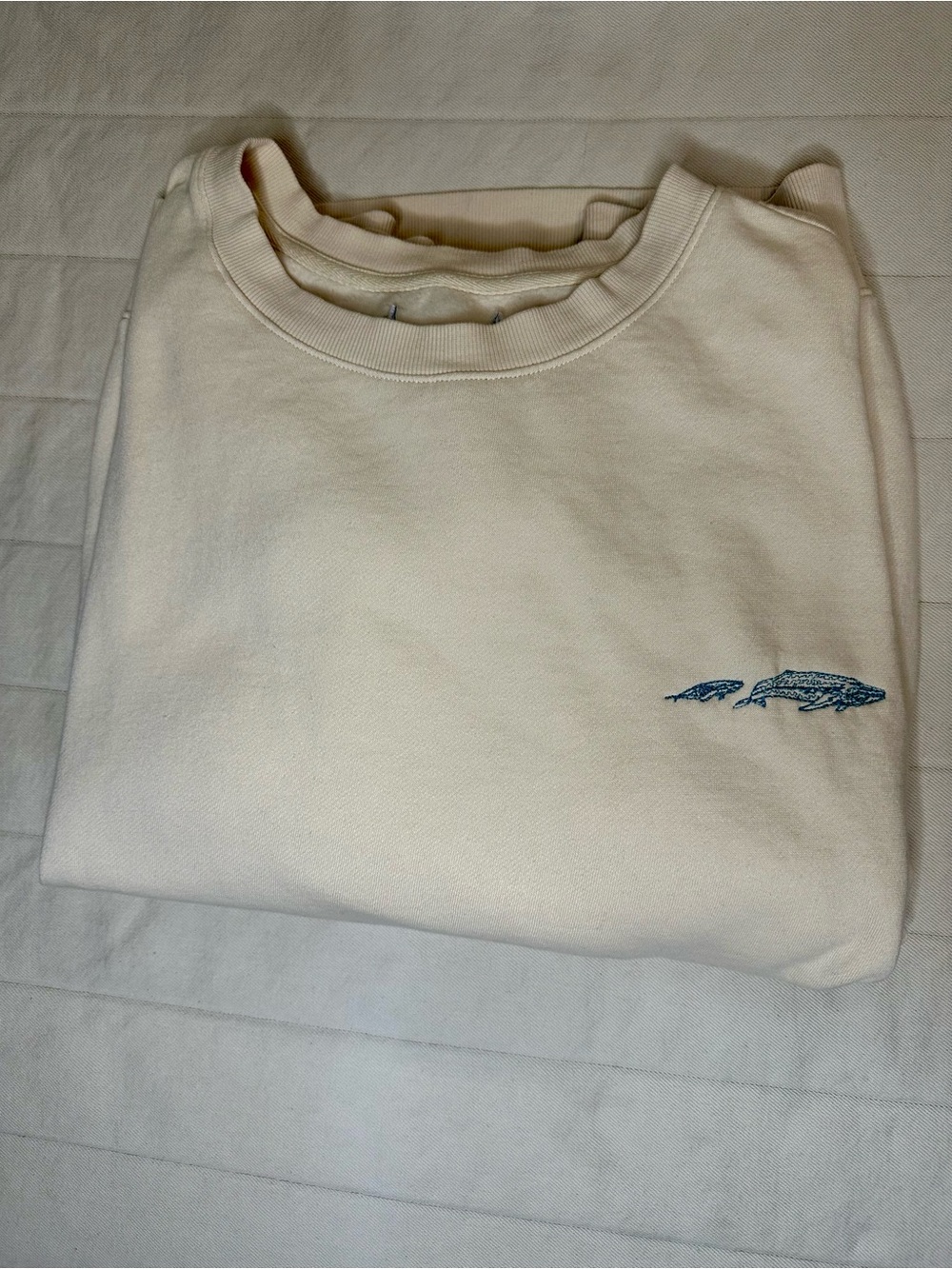 Custom Embroidered Whale Crewneck Sweatshirt Cream 3X